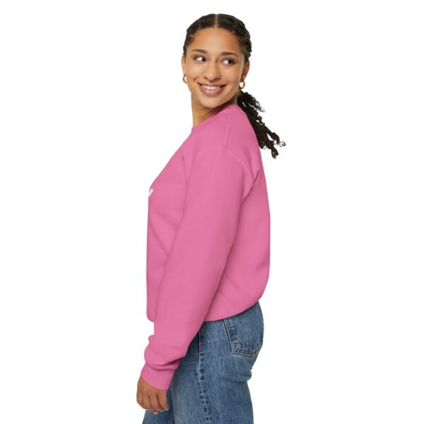 Womens Heavy Blend™ Crewneck Sweatshirt - Image 17